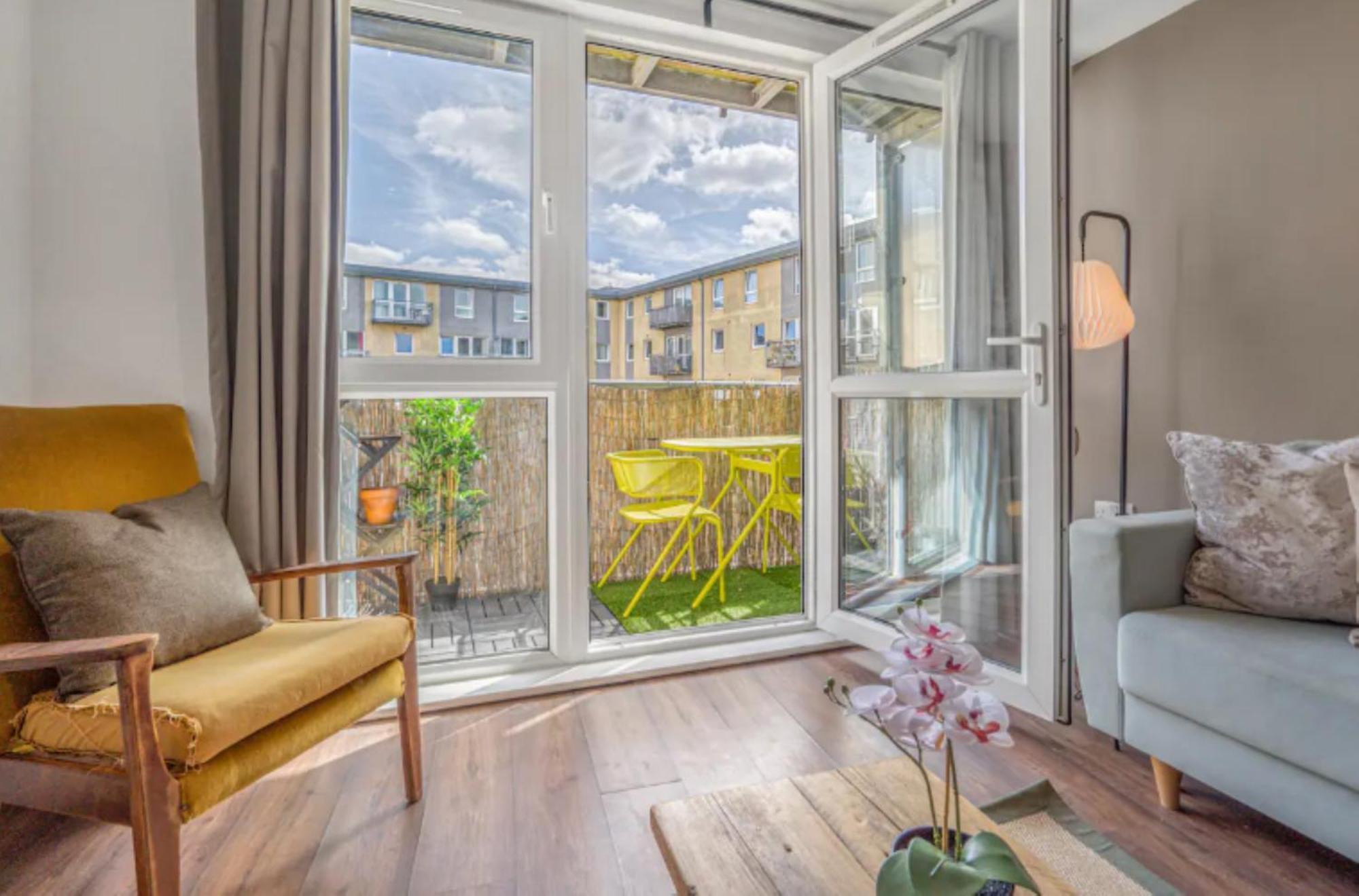 Oriental Suite 2 Bed 2 Bath Netflix And Free Parking, Games- Maihom Бирмингем Экстерьер фото