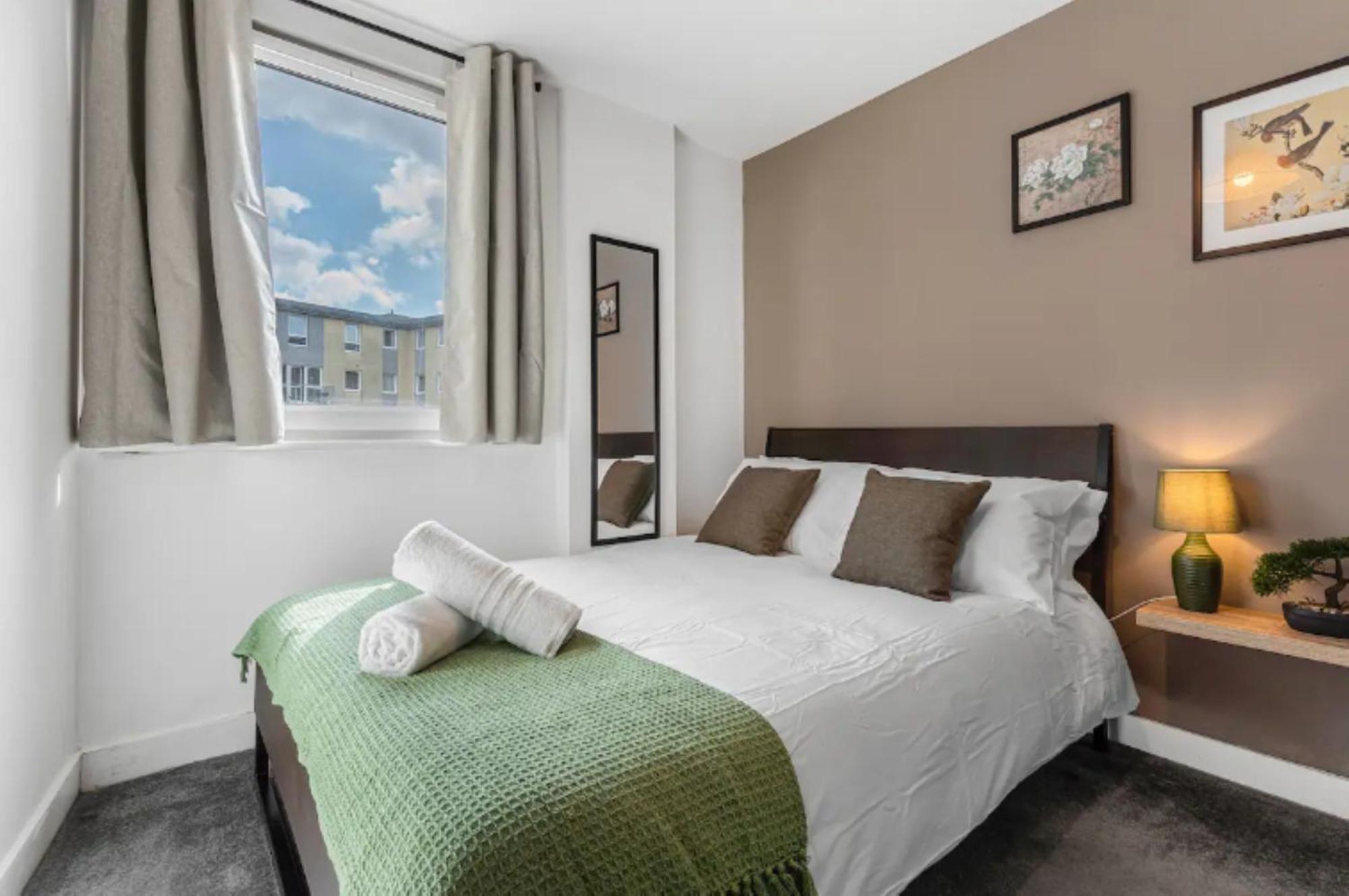 Oriental Suite 2 Bed 2 Bath Netflix And Free Parking, Games- Maihom Бирмингем Экстерьер фото