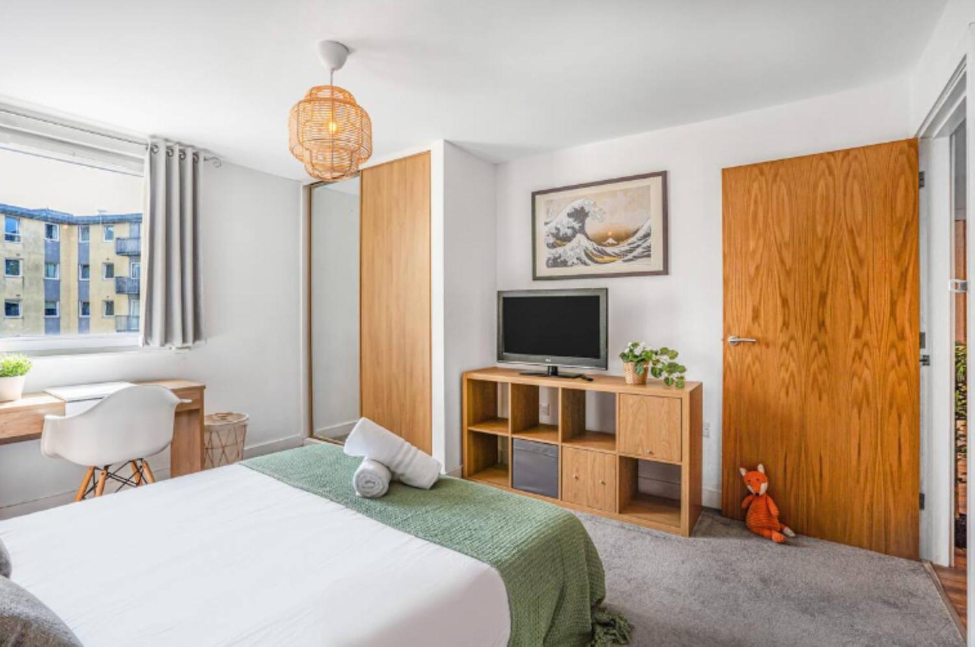 Oriental Suite 2 Bed 2 Bath Netflix And Free Parking, Games- Maihom Бирмингем Экстерьер фото